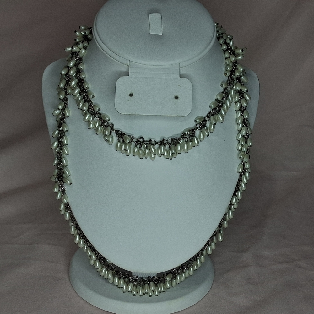 Talbots Cha Cha Teardrop Faux Pearl Long Gold Tone Necklace Beachcore Coastal